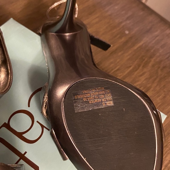 Cathy pewter ankle strap heels - Picture 5 of 5